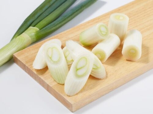 犬がネギを食べる夢占いと意味