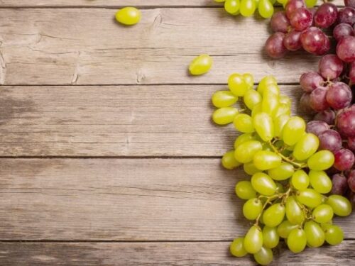 ぶどうを誰かと食べる夢