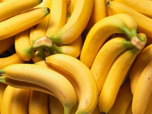 バナナを誰かにもらう夢占いと意味