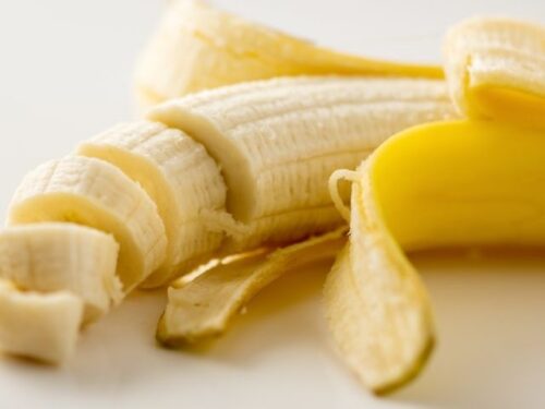 バナナ料理・飲み物の夢占いと意味