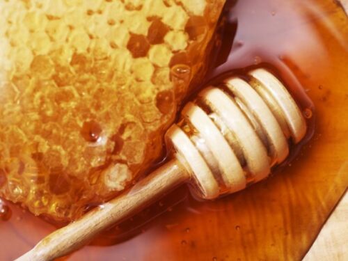 はちみつを作る夢占いと意味