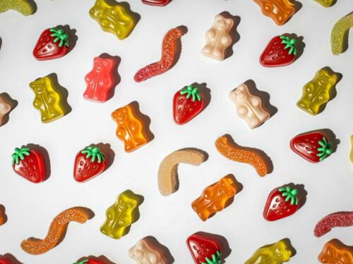 グミを作る夢占いと意味