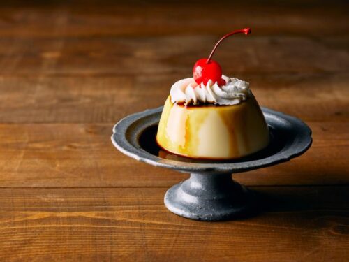 恋愛に関するプリンの夢占いと意味