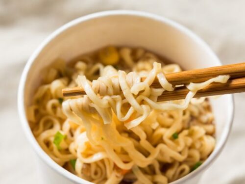 カップ麺・カップラーメンの状況別夢占い