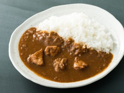 カレーの夢占いと基本的な意味