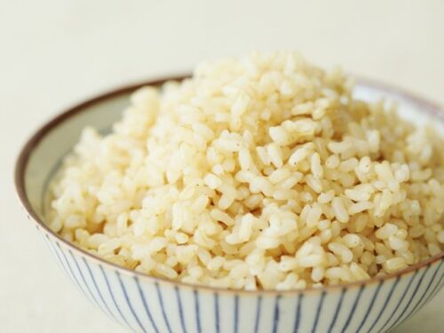 玄米を炊く夢占いと意味