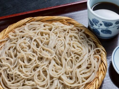 蕎麦の夢占いと基本的な意味