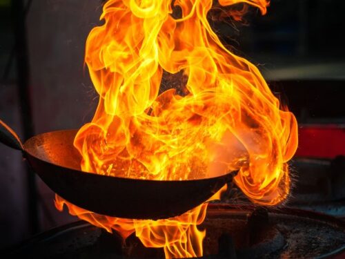 フライパンの状態やトラブル別夢占いと意味