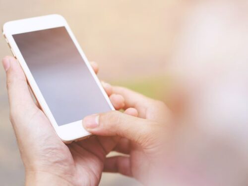 SNS疲れのスピリチュアルな意味と象徴