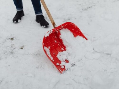 雪かきのスピリチュアルな意味と象徴
